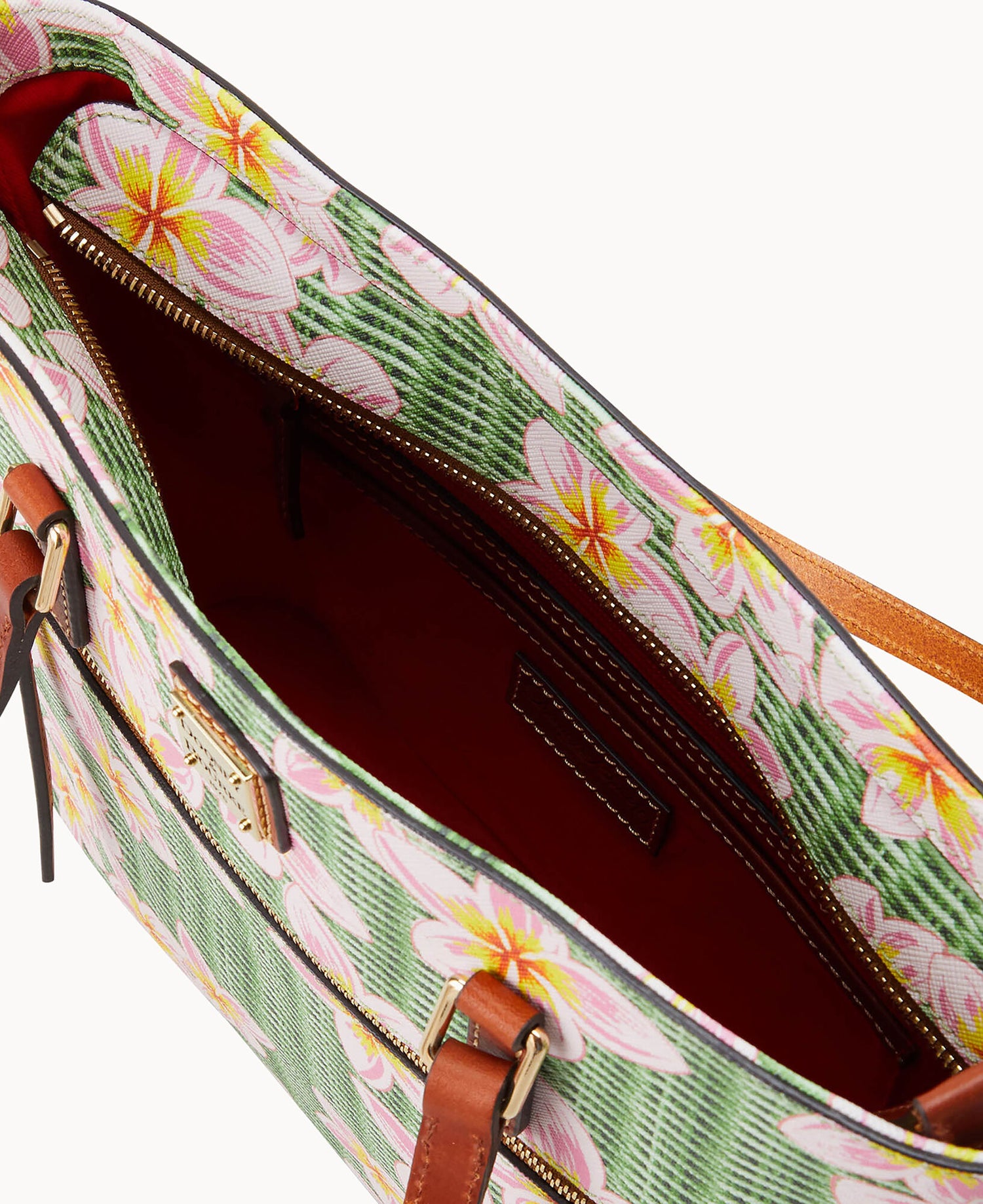 B1924G_3B9YPATN_ALT2