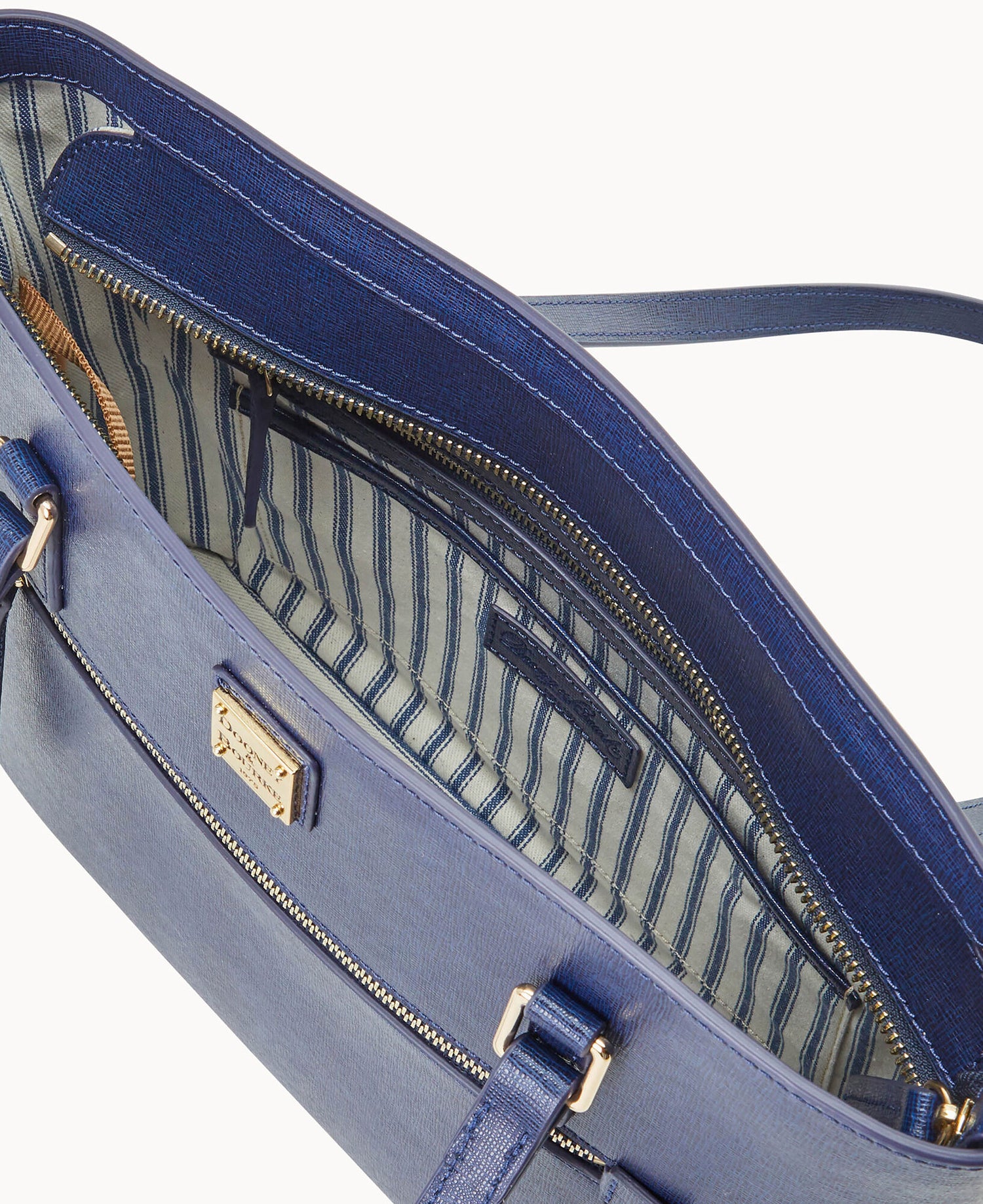 B1924G_SIMRSIMR0002_ALT2