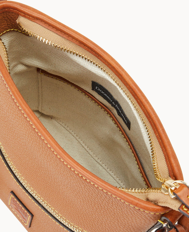 B1969G_9PCAPAKR_ALT2