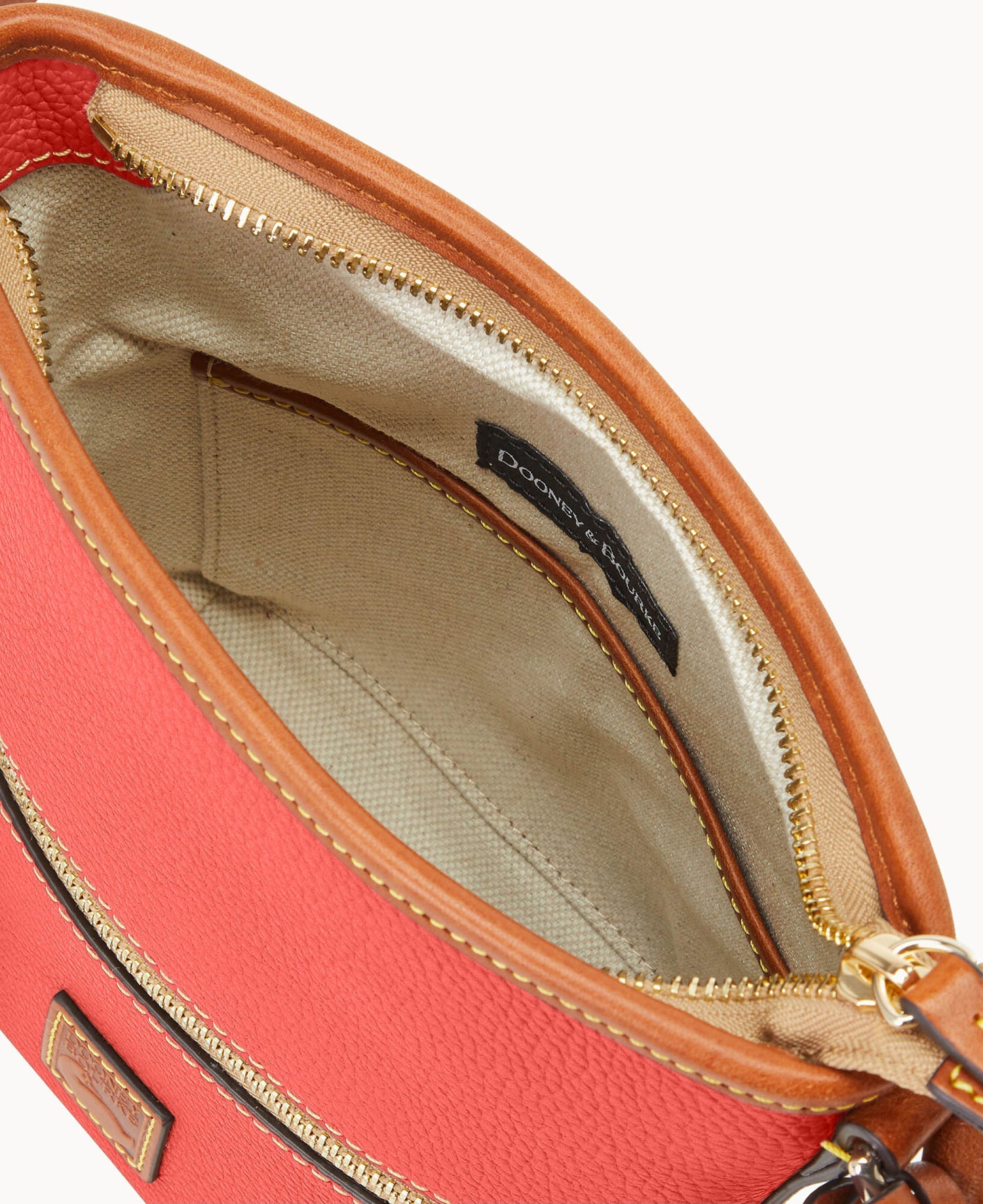 B1969G_9PGEPAKR_ALT2