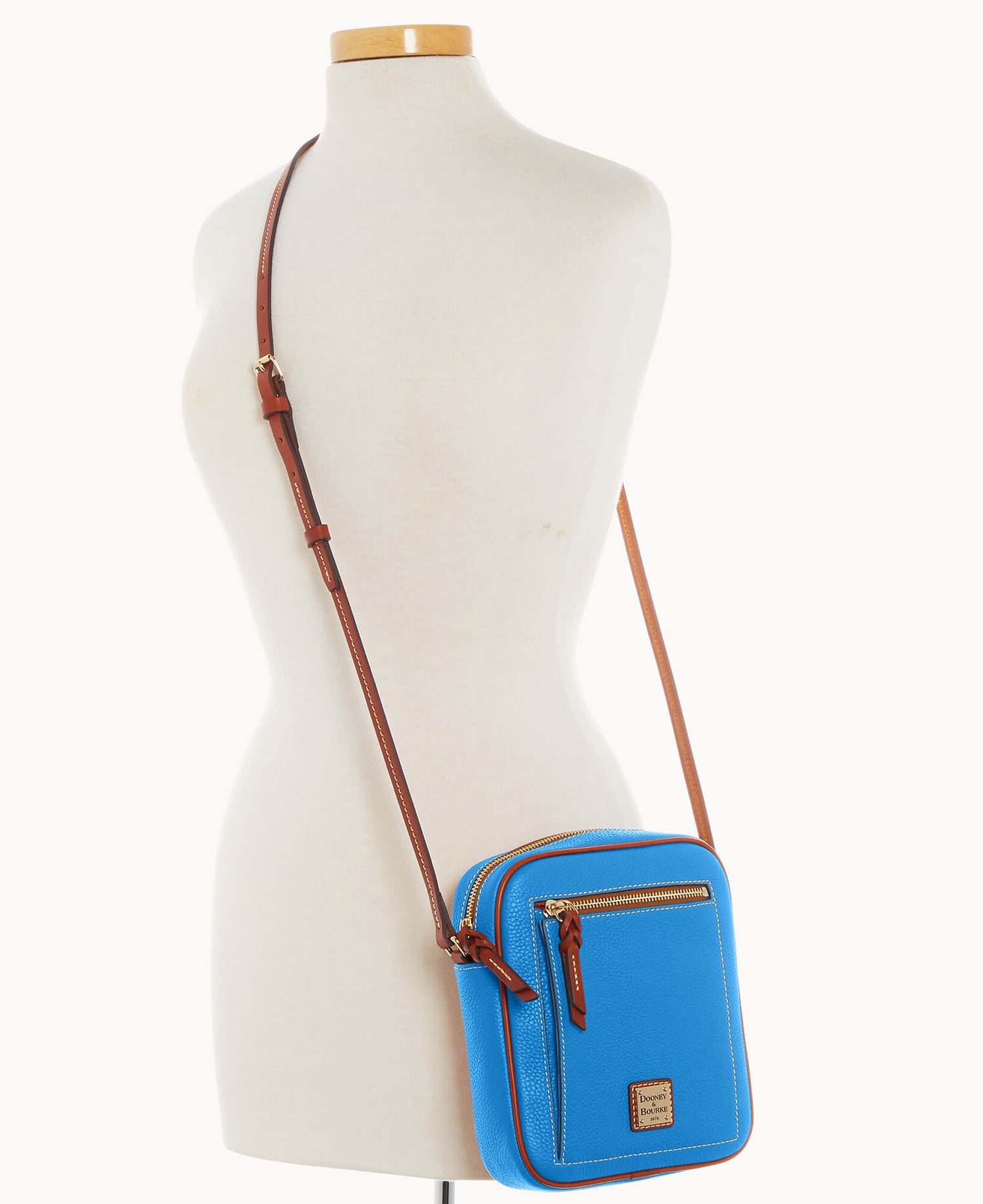 B2432G_AWXUPATN_ALT4