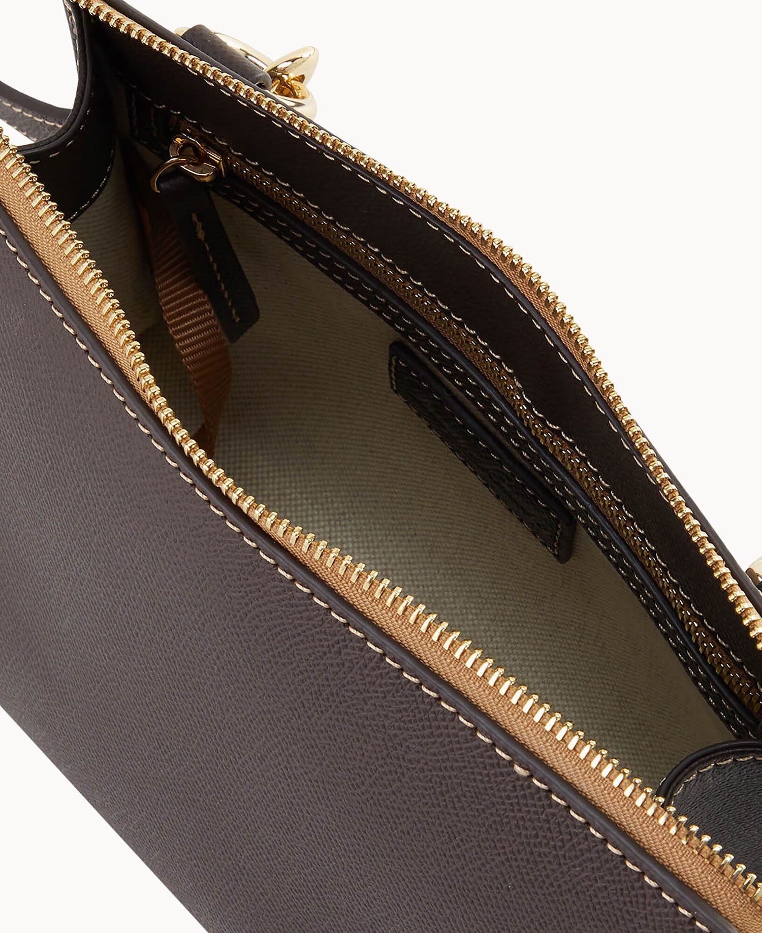 B2563G_AJBMAJBM_ALT2