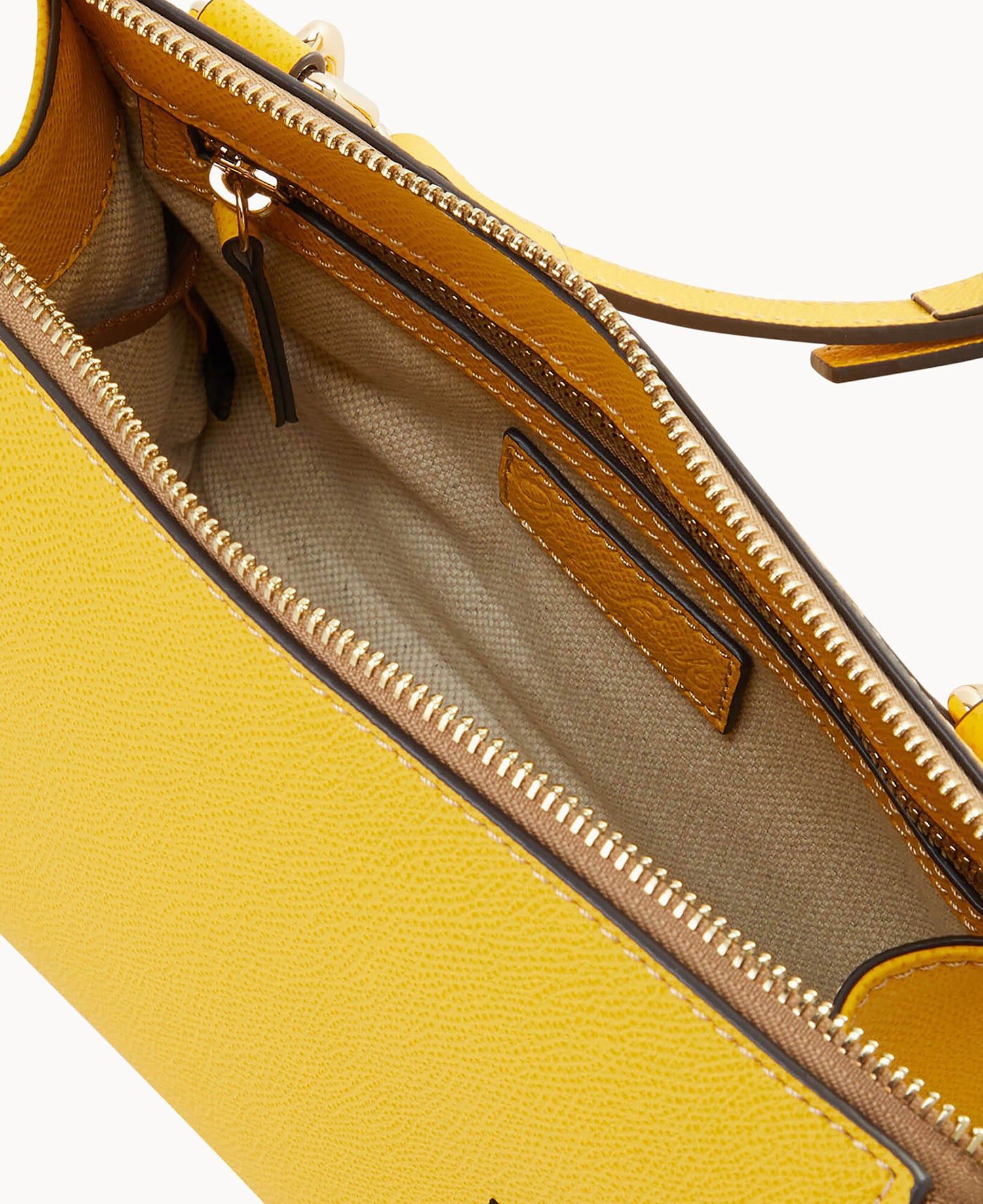 B2563G_AJSFAJSF_ALT2